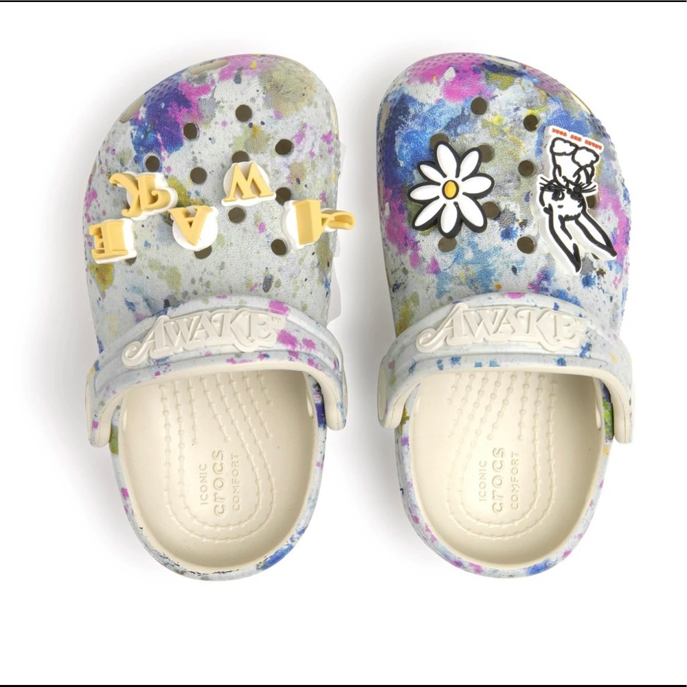 Sold out Awake NY X Crocs Classic Clog (Kids)